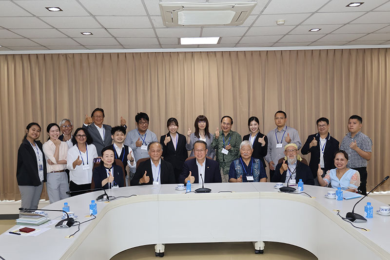 The Japanese delegation and APCD staff posed for group photo following the welcome remarks.