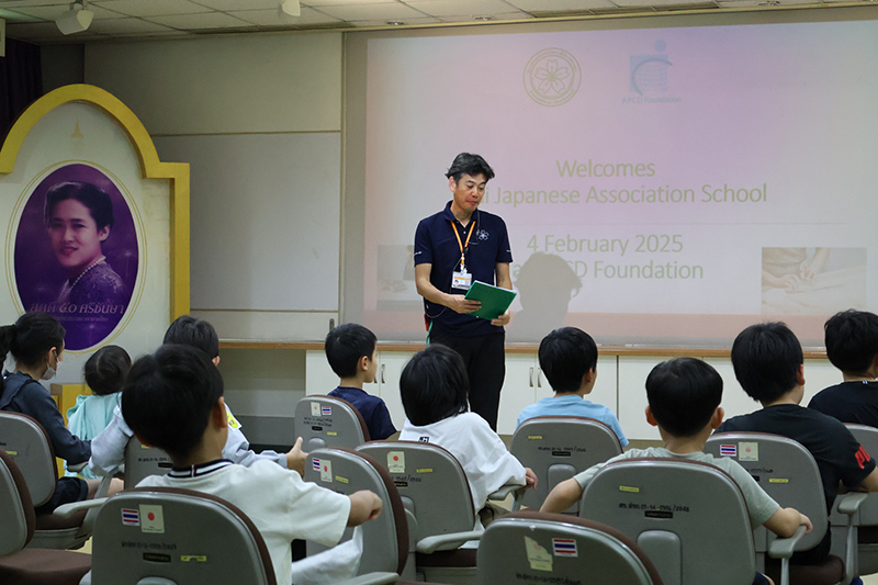 Students and teachers from Bankoku Nihonjin Gakkō Thai-Japanese Association School) joined us at APCD for an amazing bread-making workshop, on 4 February 2025