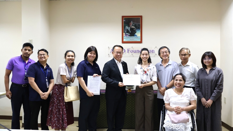 Picture 1: Mr. Piroon Laismit, Executive Director of APCD; Ms. Isabella Gacono; and APCD staff pose for photo with a certificate of completion.