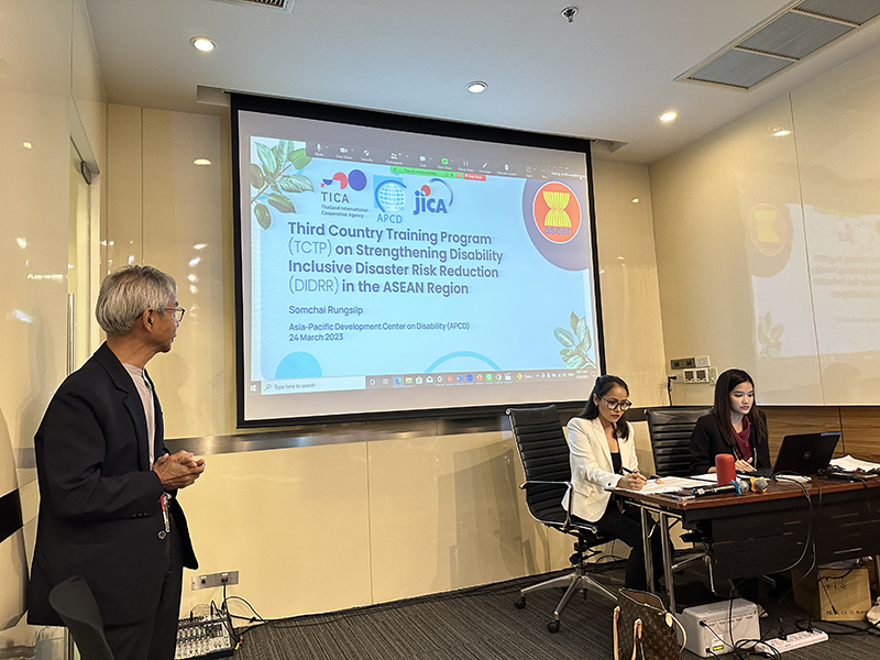Mr. Somchai Rungslip presented the Third Country Training Program on Strengthening Disability Inclusive Disaster Risk Reduction in the ASEAN Region, emphasizing the importance of promoting an inclusive approach to disaster management, at a session on environmental sustainability for human and global security.