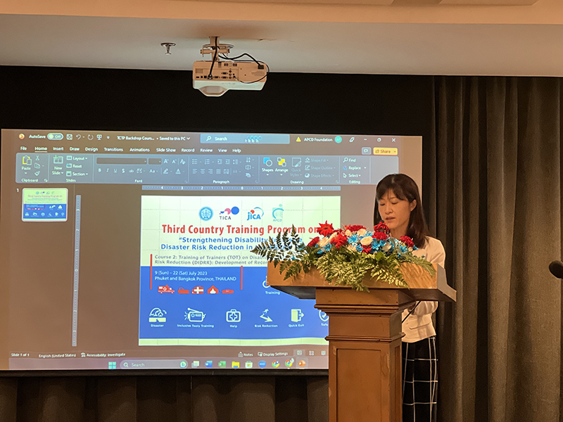 Ms. Yuki Kitagawa, Senior Representative, Japan International Cooperation Agency (JICA) Thailand Office delivered the opening speech. 