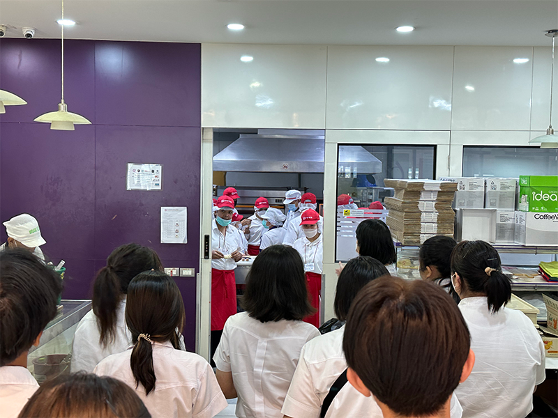 During the visit, participants had the opportunity to take a sneak peek at pastry making training.