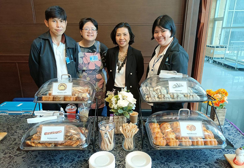 APCD's inclusive workforce team, including staff with and without disabilities, delivered brilliant catering services at the 60+ Plus Bakery & Chocolate booth.