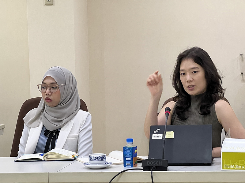 Question and Answer session among the working group members. 