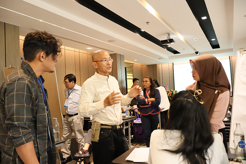 Learning sessions on comprehending the participatory training methodologies employed in community-level work by Dr. Akio Kawamura, a resource person from Mae Fah Luang University, Chiang Rai Province.