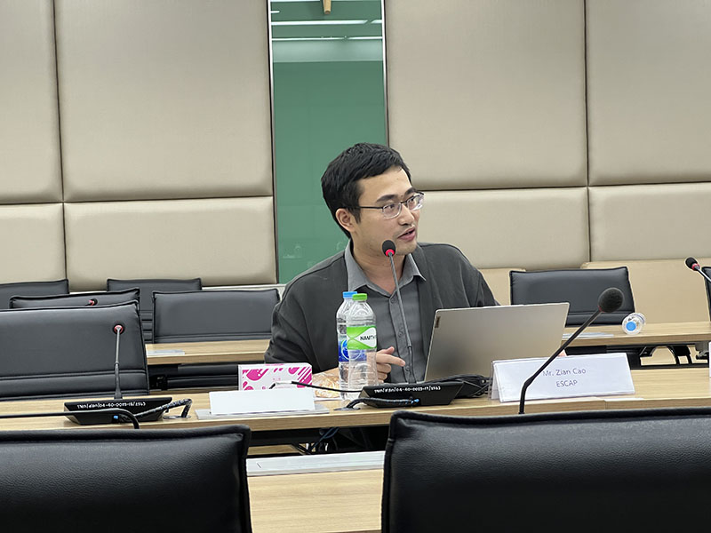 Working group member, Mr. Zian Cao, UNESCAP gave feedback to participants regarding CRPD monitoring.