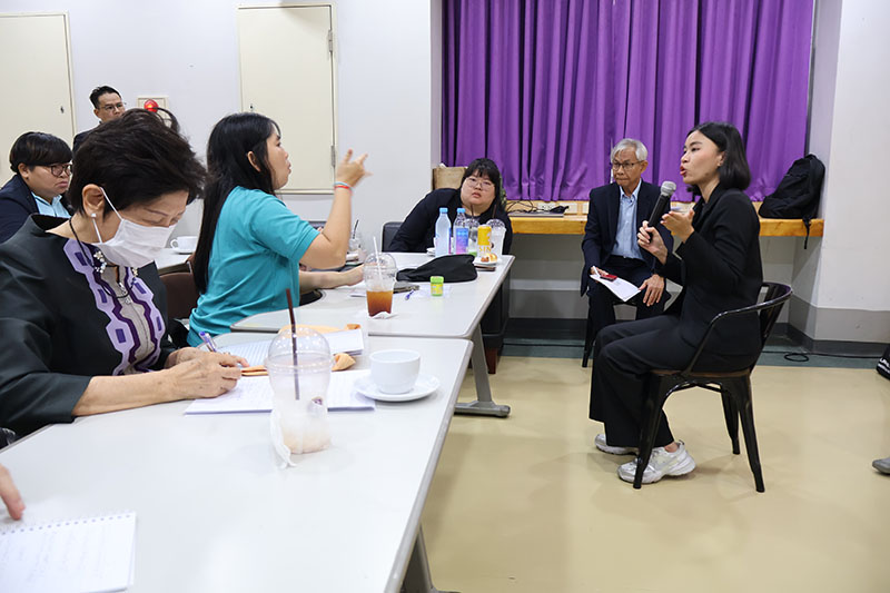 Participants provided feedback and shared their perspectives during the meeting.
