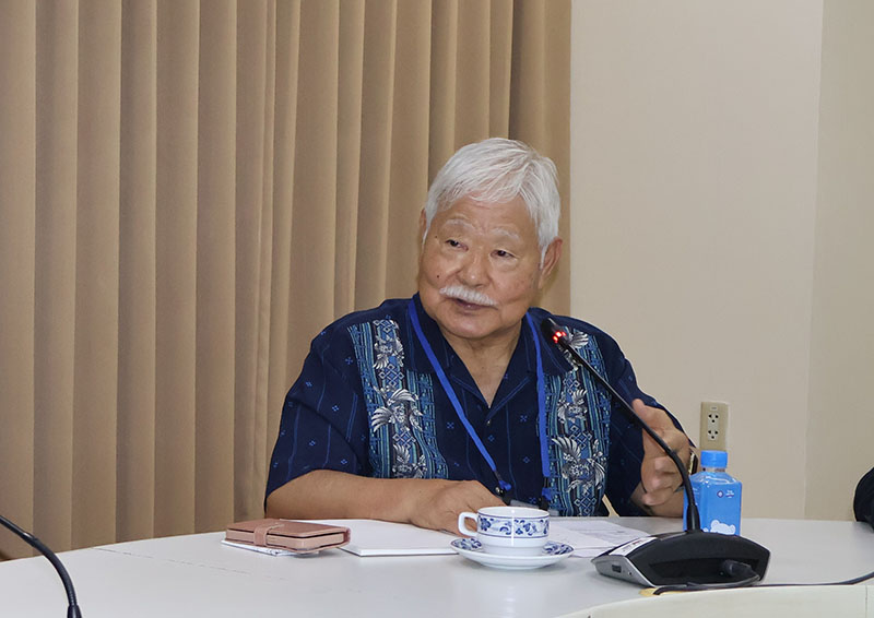 Mr. Yutaka Takamine explained the purpose of the visit to APCD.