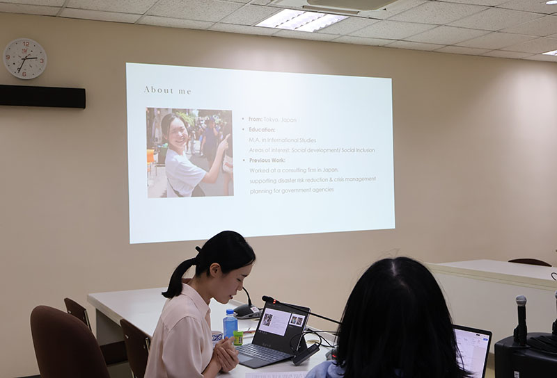 Ms. Itako led a reflection session where she presented her background, her work and contributions at APCD, and her future plans.
