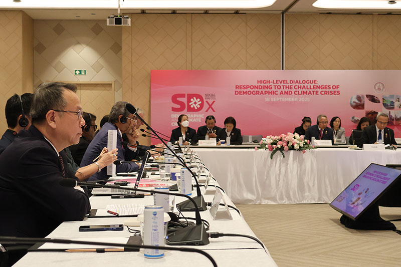 Mr. Piroon, Mr. Somchai, and Ms.  Nongnuch took part in strategic discussions with national and international leaders at High-Level official Meeting together with high-level officials, UN agencies, embassies, and international organizations.