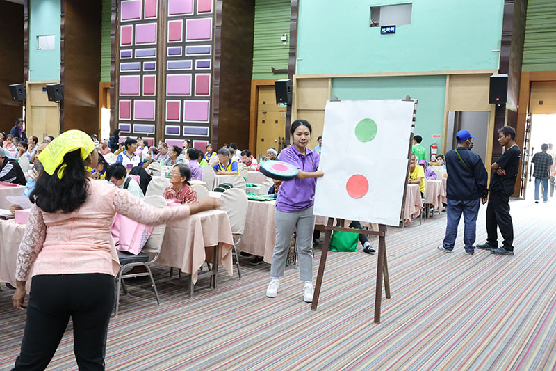 The participants participated a mini completion of Samspel and Dodgebee.