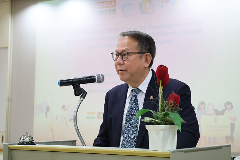 Executives from Organizing Team, included Mr. Piroon Laismit, APCD Executive Director, Ms. Chintha J. Munasinghe, TCI Global Executive Board Member and Mr. Kim Young Wook, Secretary General of DPI-Korea, delivered opening remarks at APCD.