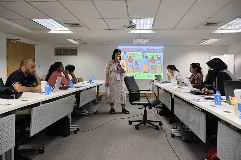 Ms. Siriporn Praserdchat and Ms. Supaanong (NuNu) Panyasirimongkol, as DET Facilitators from APCD led the DET Session.