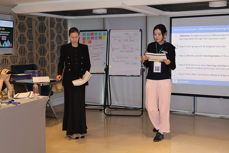 Ms. Catherine Wilczek, Associate Programme Officer with her colleague, Ms. Sayaka Imoto, Associate Education Specialist Office for UN Coordination for Asia and the Pacific took session of Inclusive Education Concept on 18 November. (UNV) resource persons from UNESCO Regional Office in Bangkok and