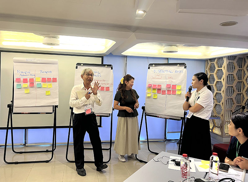 Participants learned on how to mobilize resources, facilitated by Mr. Somchai, on 25 November.