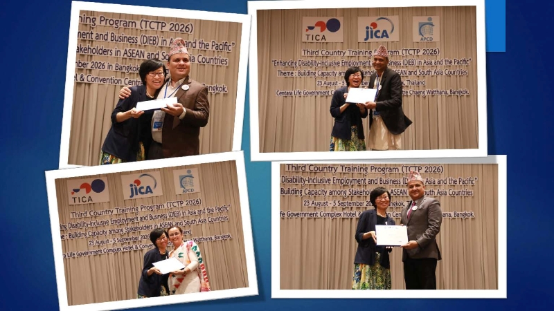 Ms. Emi Aizawa presented certificates to Nepali participants.