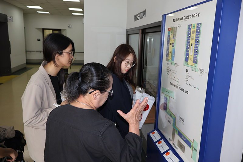 Japanese Embassy Official Visits APCD to Explore Disability-Inclusive Employment and Facilities
