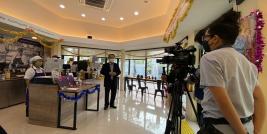 a TV program namely “Kon Thai Taei Rom Rachan” released on Channel5, interviewed Mr. Piroon Laismit at the APCD 60+ Plus Bakery& Chocolate Café by Yamazaki and Marklin at the Government House project.