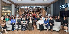 Group Photo of Organizing Team panelist workshop facilitator and all participants.