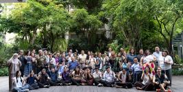 รูปภาพหมู่ของผู้เข้ารับการฝึกอบรมและวิทยากร ร่วมกับภาคีเครือข่ายระดับนานาชาติ