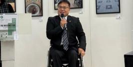 Mr. Lee Yong Suk ประธาน Disabled People’s International-Korea กล่าวเปิดในการประชุมเพื่อส่งเสริมศิลปะที่คนพิการมีส่วนร่วม