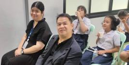 นายวัชรพล จึงเจริญ และนางสาวศุภอนงค์ ปัญญาสิริมงคล เข้าร่วมงานรำลึกอาจารย์มณเฑียร บุญตัน