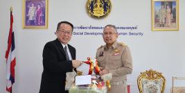 APCD เข้าพบปลัดกระทรวงการพัฒนาสังคมและความมั่นคงของมนุษย์ เพื่ออวยพรปีใหม่และหารือความร่วมมือ 