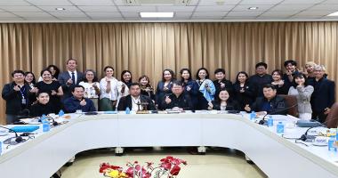 Group pictures featuring 18 advisory board members from government sector, NGOs, OPDs, and private entities.